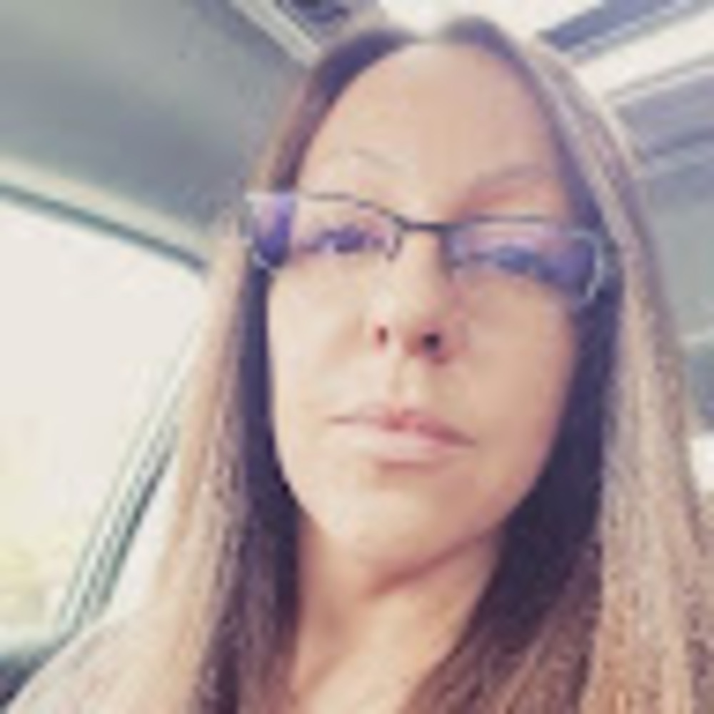 Meet your Posher, Caitlyn